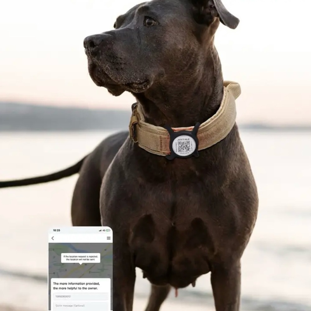 Pet Tracker with QR Code - Red